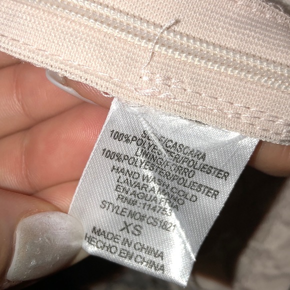 NWT IVORY CRUSHE/LACE SKIRT - Picture 6 of 8